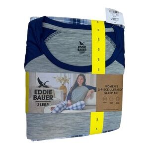 Eddie Bauer Women's Blue and White Plaid Sleep Set